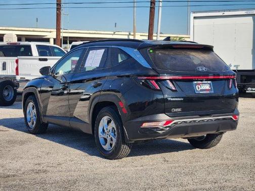 Phantom Black 2022 Hyundai TUCSON SEL