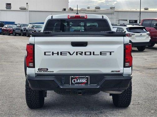 2025 Chevrolet Colorado ZR2