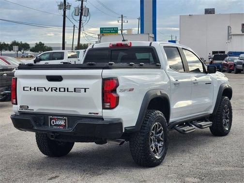 2025 Chevrolet Colorado ZR2