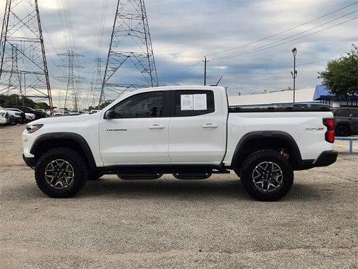 2025 Chevrolet Colorado ZR2