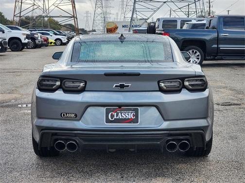 2021 Chevrolet Camaro LT1