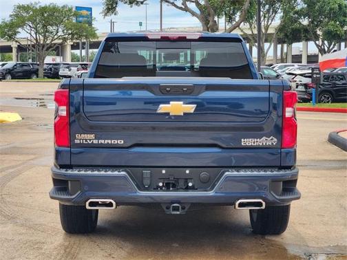 2022 Chevrolet Silverado 1500 High Country