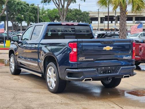 2022 Chevrolet Silverado 1500 High Country