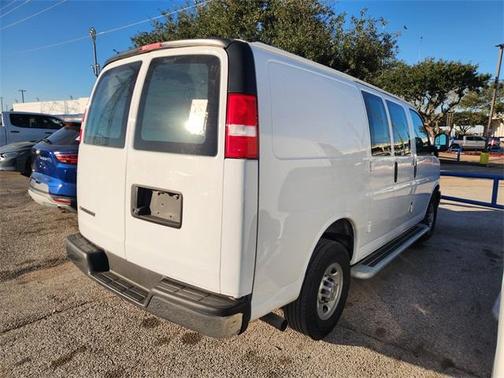 2024 Chevrolet Express 2500 Work Van