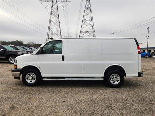 2024 Chevrolet Express 2500 Work Van