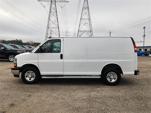 2024 Chevrolet Express 2500 Work Van