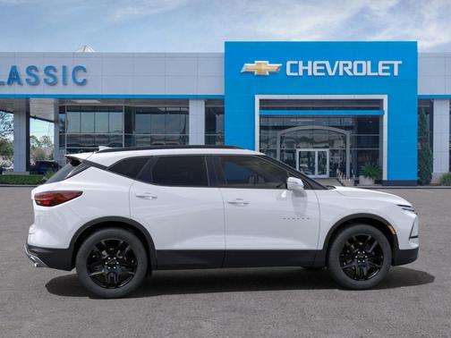 2025 Chevrolet Blazer LT