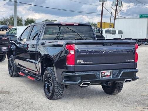 2024 Chevrolet Silverado 1500 Custom Trail Boss