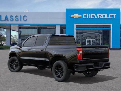 Black 2026 Chevrolet Silverado 1500 Custom