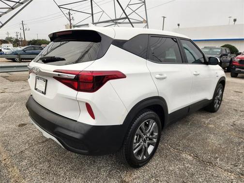 2022 Kia Seltos LX