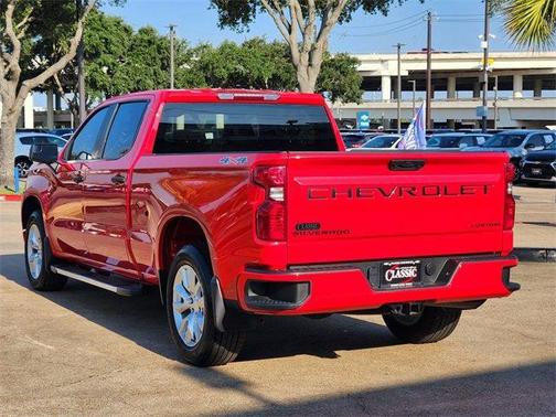 2023 Chevrolet Silverado 1500 Custom