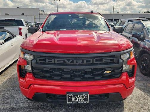 2024 Chevrolet Silverado 1500 Custom