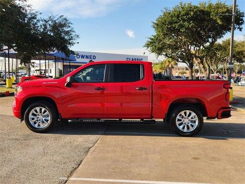 2024 Chevrolet Silverado 1500 Custom