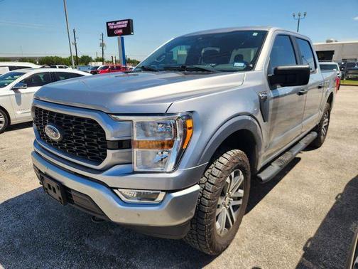 Iconic Silver Metallic 2021 Ford F-150 XL