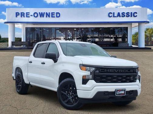 Summit White 2024 Chevrolet Silverado 1500 Custom