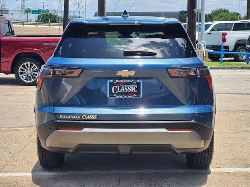 Lakeshore Blue Metallic 2026 Chevrolet Equinox LT