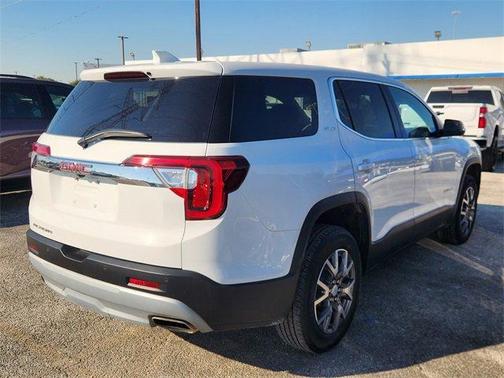 2022 GMC Acadia SLE