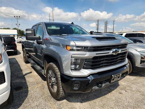 2024 Chevrolet Silverado 2500 Custom