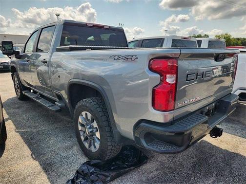 2024 Chevrolet Silverado 2500 Custom