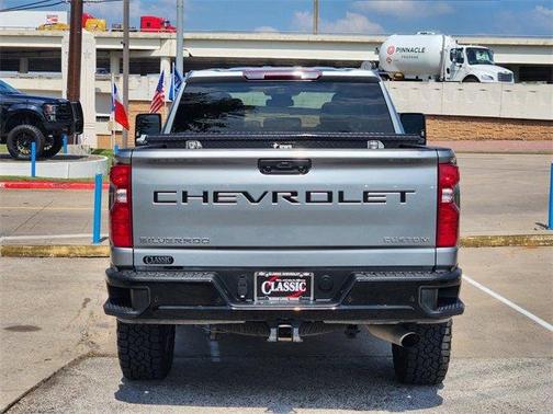 2024 Chevrolet Silverado 2500 Custom