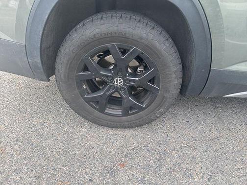 2024 Volkswagen Atlas 2.0T Peak Edition SE w/Technology