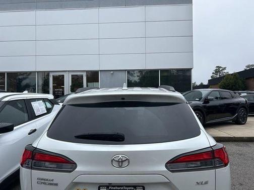 2022 Toyota Corolla Cross XLE