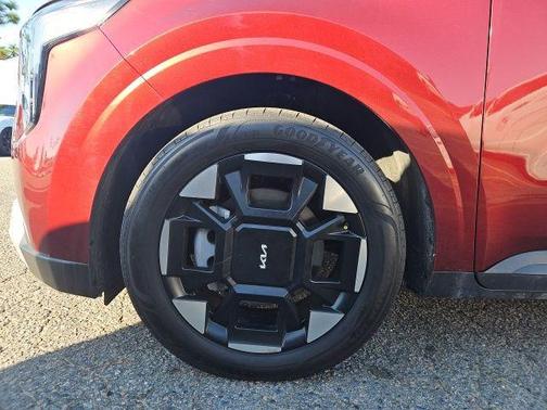 2025 Kia Carnival EX