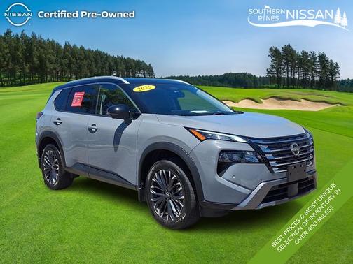 Boulder Gray Pearl / Super Black 2025 Nissan Rogue SL