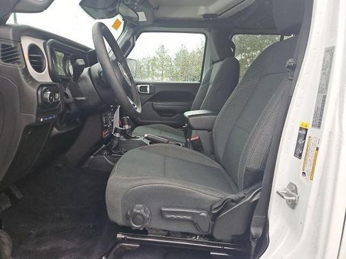 2025 Jeep Wrangler 4xe Sport