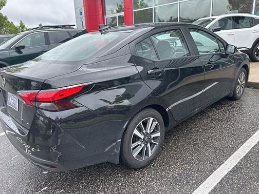 Black 2025 Nissan Versa 1.6 SV