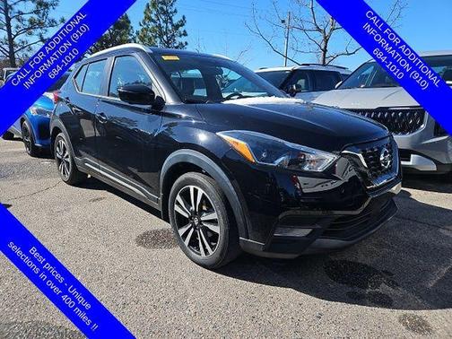 2020 Nissan Kicks SR