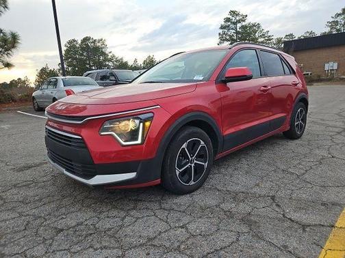 2023 Kia Niro LX