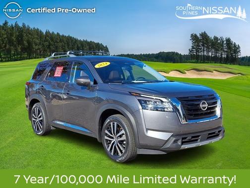 2024 Nissan Pathfinder Platinum