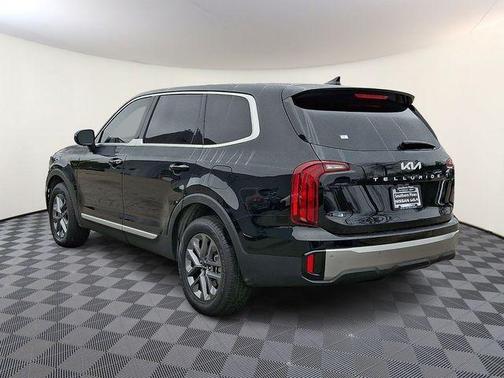 2025 Kia Telluride LX
