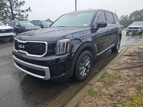 2025 Kia Telluride LX