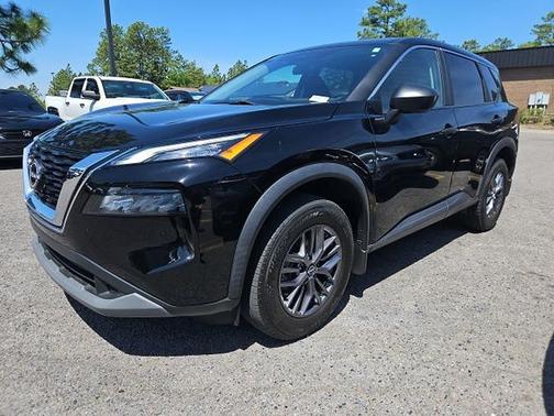 Black 2023 Nissan Rogue S