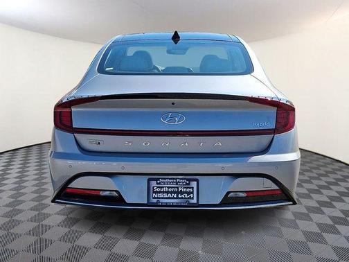 2023 Hyundai SONATA Hybrid Limited