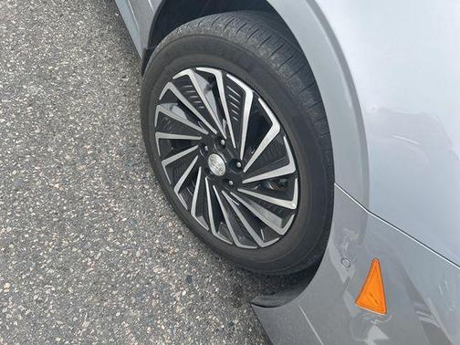 2023 Hyundai SONATA Hybrid Limited