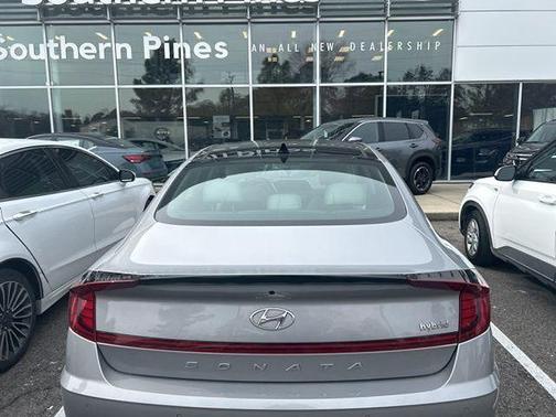 2023 Hyundai SONATA Hybrid Limited