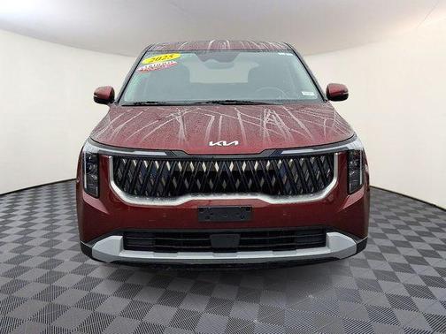 2025 Kia Carnival LXS