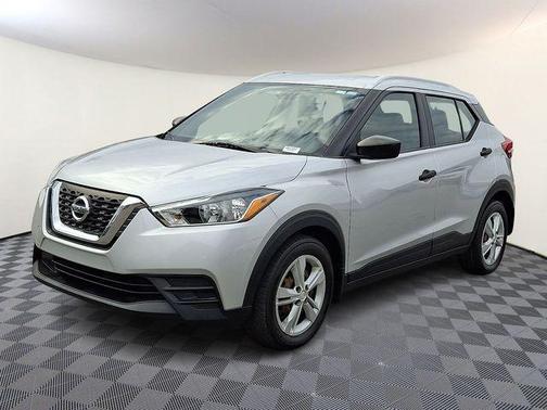 2019 Nissan Kicks S