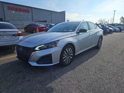 2025 Nissan Altima SV