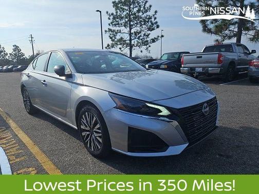 2025 Nissan Altima SV