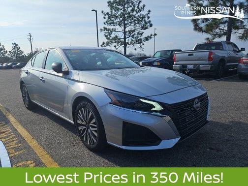 2025 Nissan Altima SV