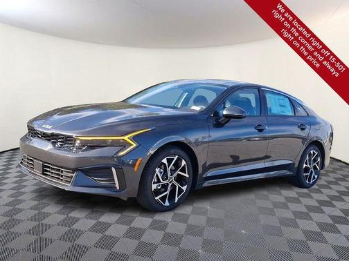 2025 Kia K5 EX