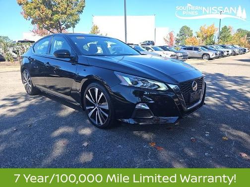 2022 Nissan Altima 2.5 SR