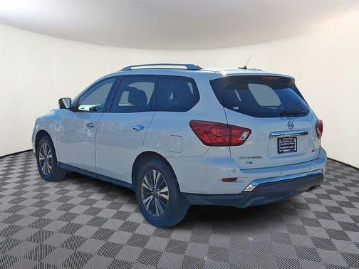 2018 Nissan Pathfinder SL
