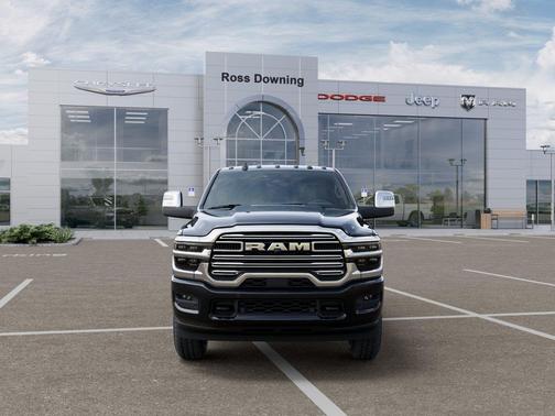 Diamond Black Crystal Pearlcoat 2026 RAM 2500 Laramie Crew Cab 4x4 6'4' Box
