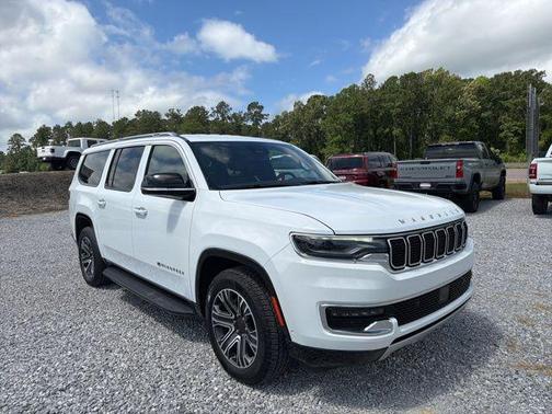 Bright White Clearcoat 2024 Jeep Wagoneer L Series II