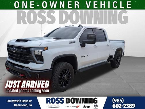 Summit White 2025 Chevrolet Silverado 2500 LT
